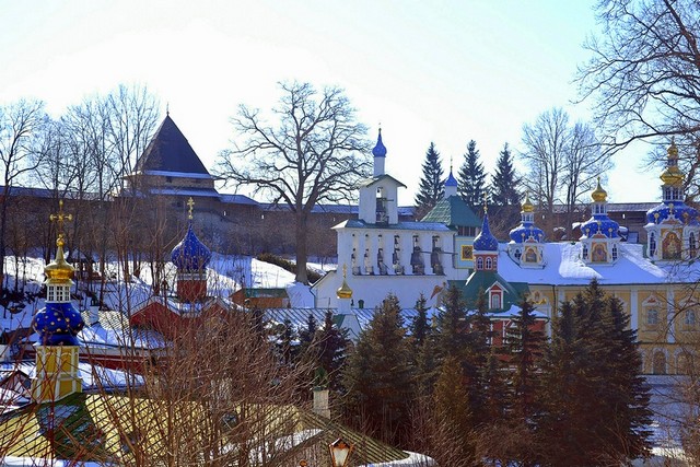 pskovo-pechersky-monastery