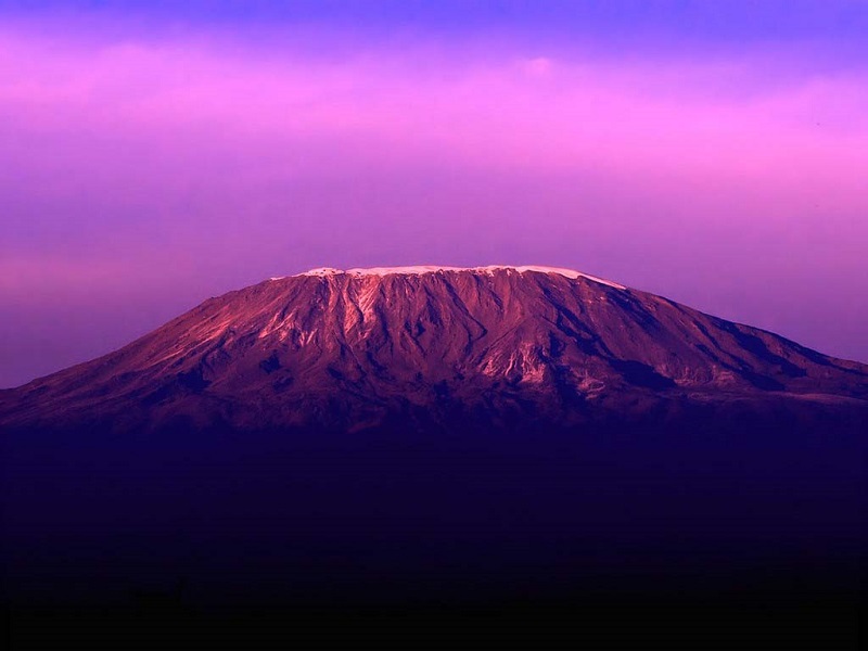 Гора Килиманджаро. Танзания. Африка. Фото