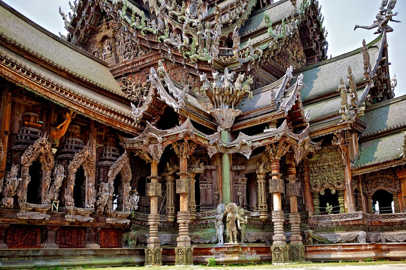 Деревянный Храм истины, Паттайя, Таиланд. фото