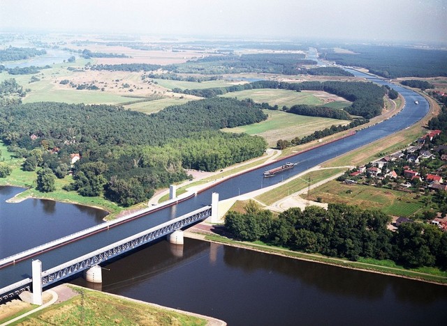 magdeburgskii-vodnyi-most-13