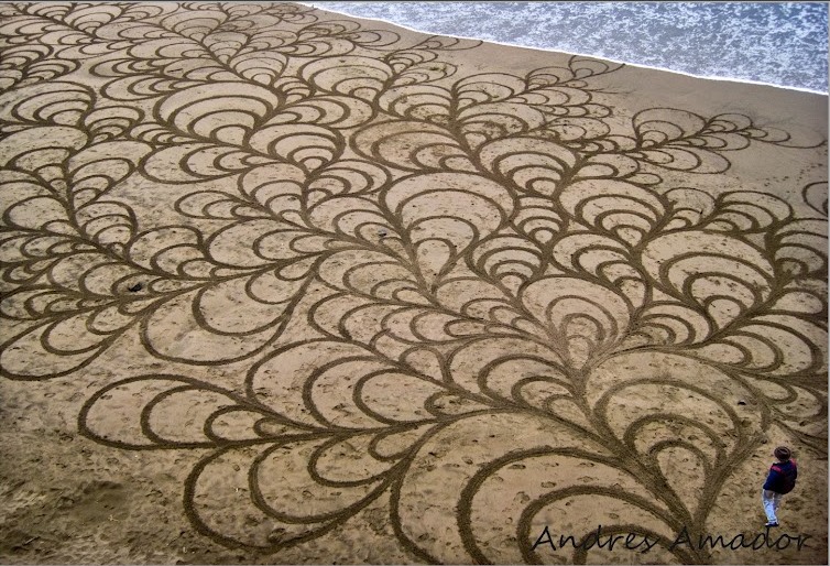Картины на песке. Андрес Амадор