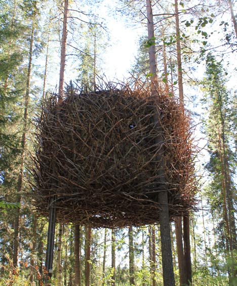 Дом-гнездо на деревьях от студии Inrednin Gsgruppen. Фото