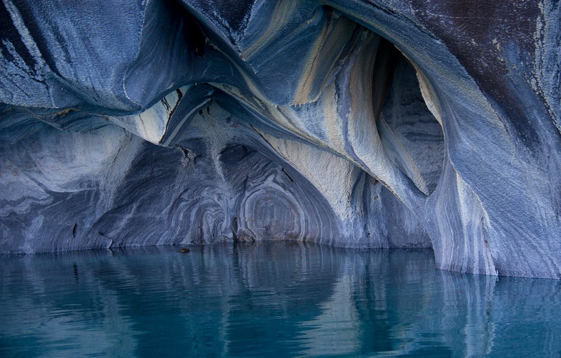 Мраморные пещеры в Чили возле городка Чиле-Чико