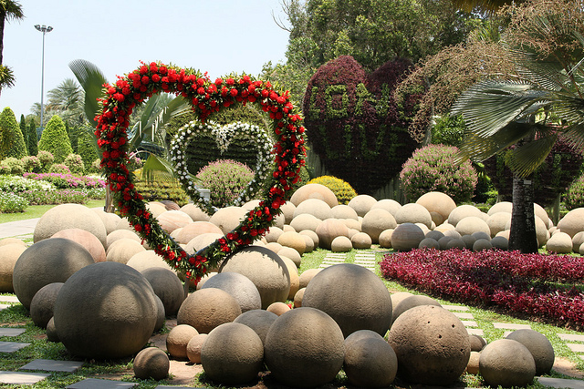 Сад сердец в Парке Нонг Нуч в Таиланде. Фото