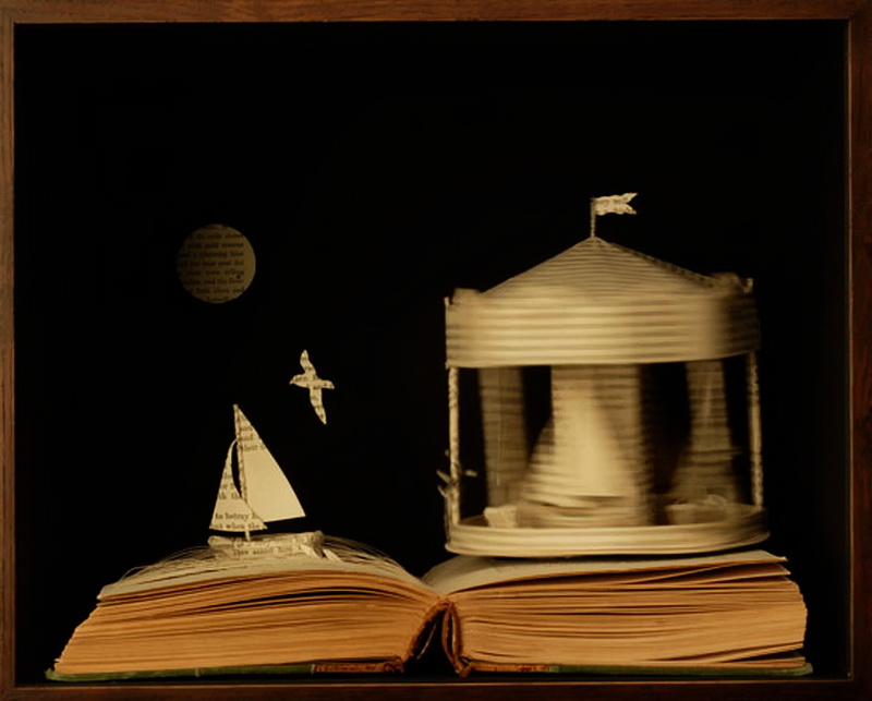 Скульптуры из книг от Сью Блэквелл. Фото