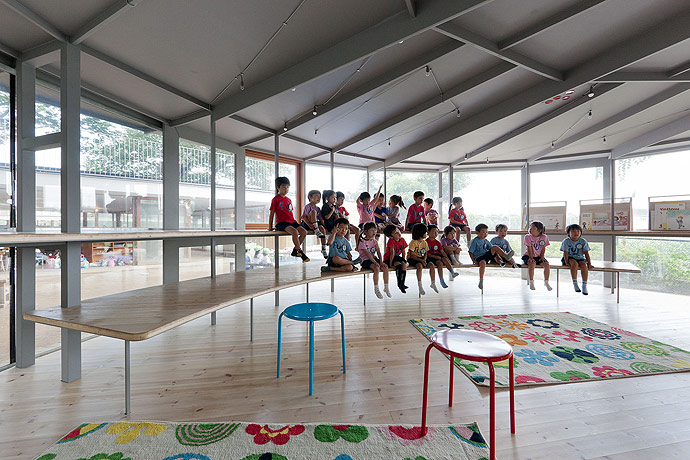 Креативный павильон для японского детского сада Фудзи. Фото