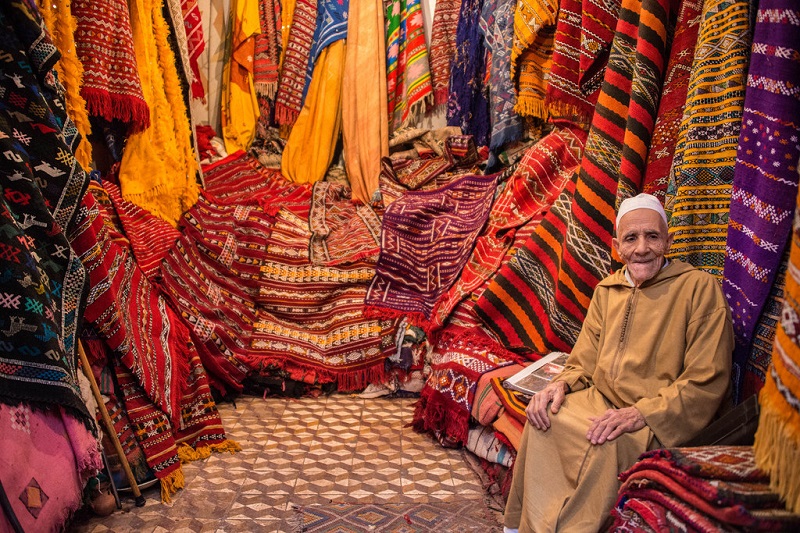 Искусство ковроткачества в Марокко. Фото