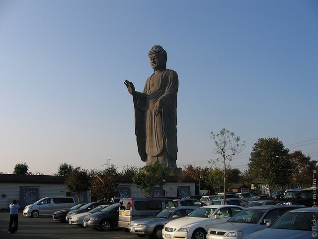 Статуя Будды Усику Дайбуцу 05
