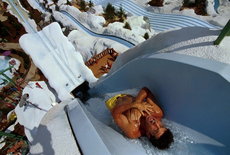 Необычный аквапарк Disney’s Blizzard Beach в стиле горнолыжного курорта. Фото