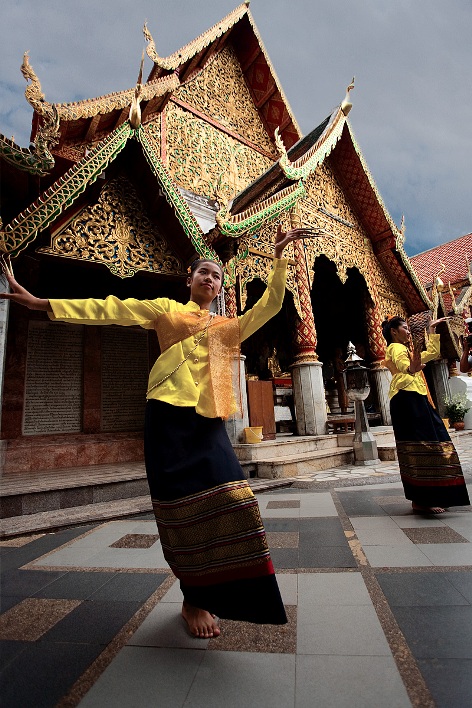 Храмовые танцовщицы Таиланда. Фото