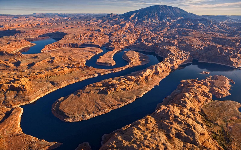 Река Колорадо. Вид сверху. США. Фото
