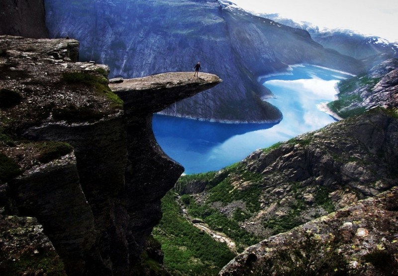 Скала Язык Тролля (Норвегия). Фото / Trolltunga. Photo