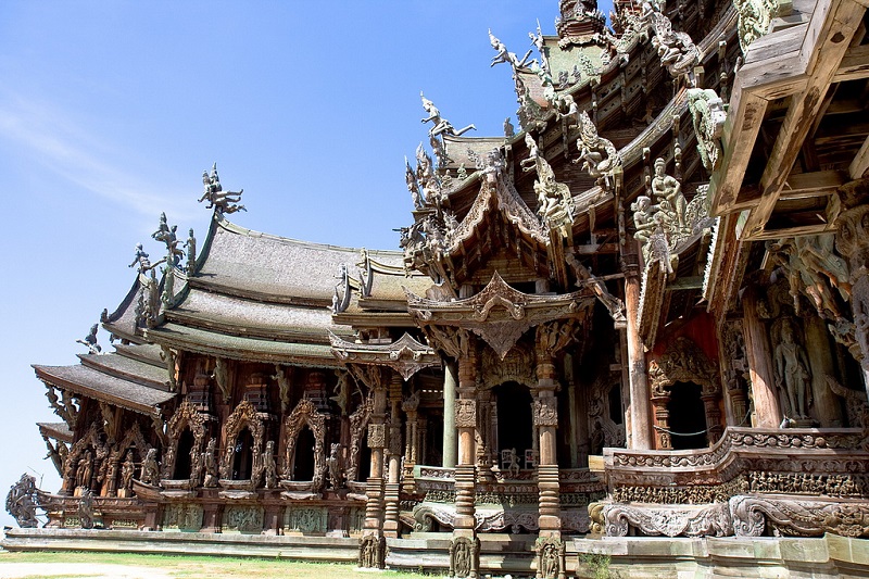 Деревянный Храм истины в Паттайе, Таиланд. фото