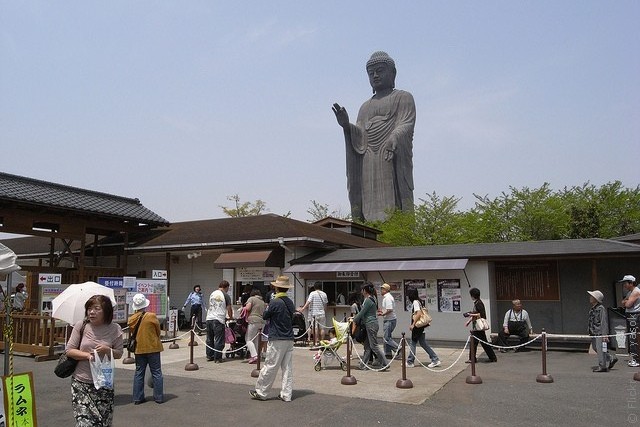 Статуя Будды Усику Дайбуцу 03