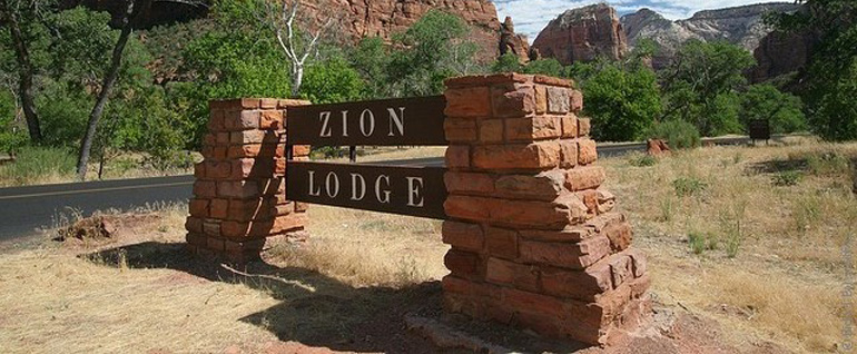 Zion-Lodge-01