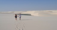 Белые пески и озера пустыни Ленсойс Мараньенсес (30 фото)